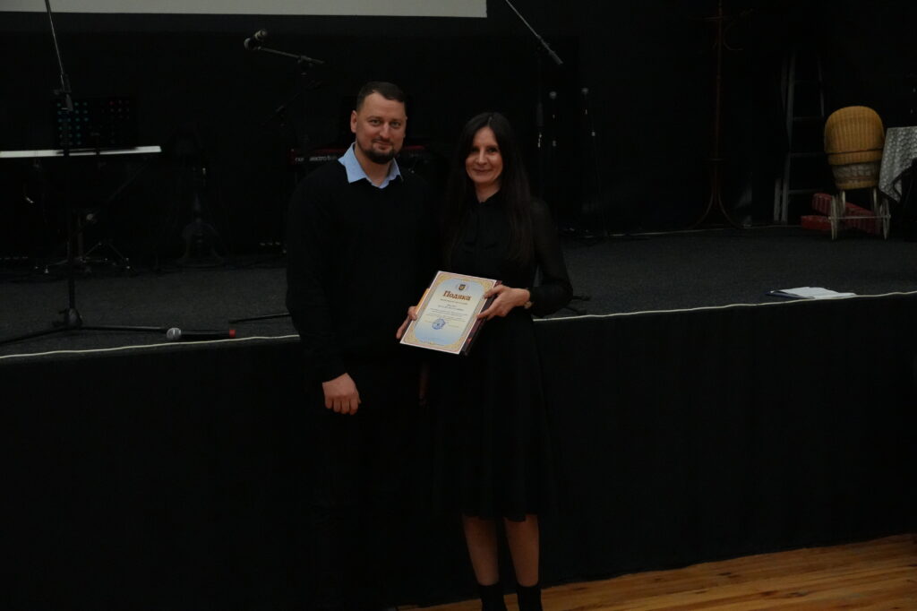 Диво близько: Центр комплексної реабілітації подарував святкове диво родинам підопічних