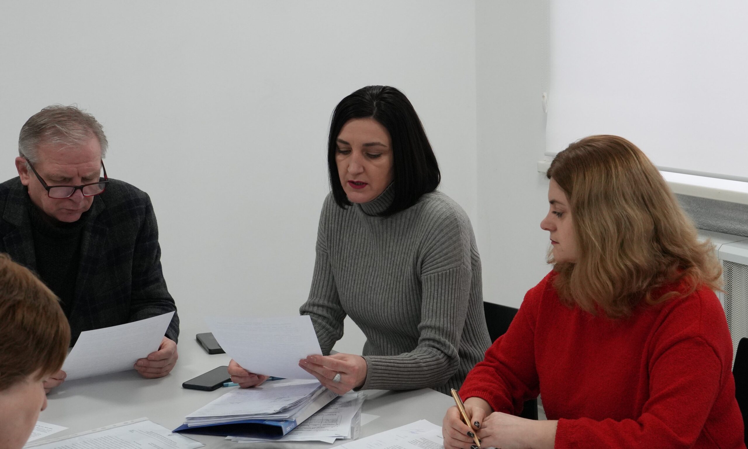 Захист інтересів дітей: у Бердичеві відбулося засідання профільної комісії