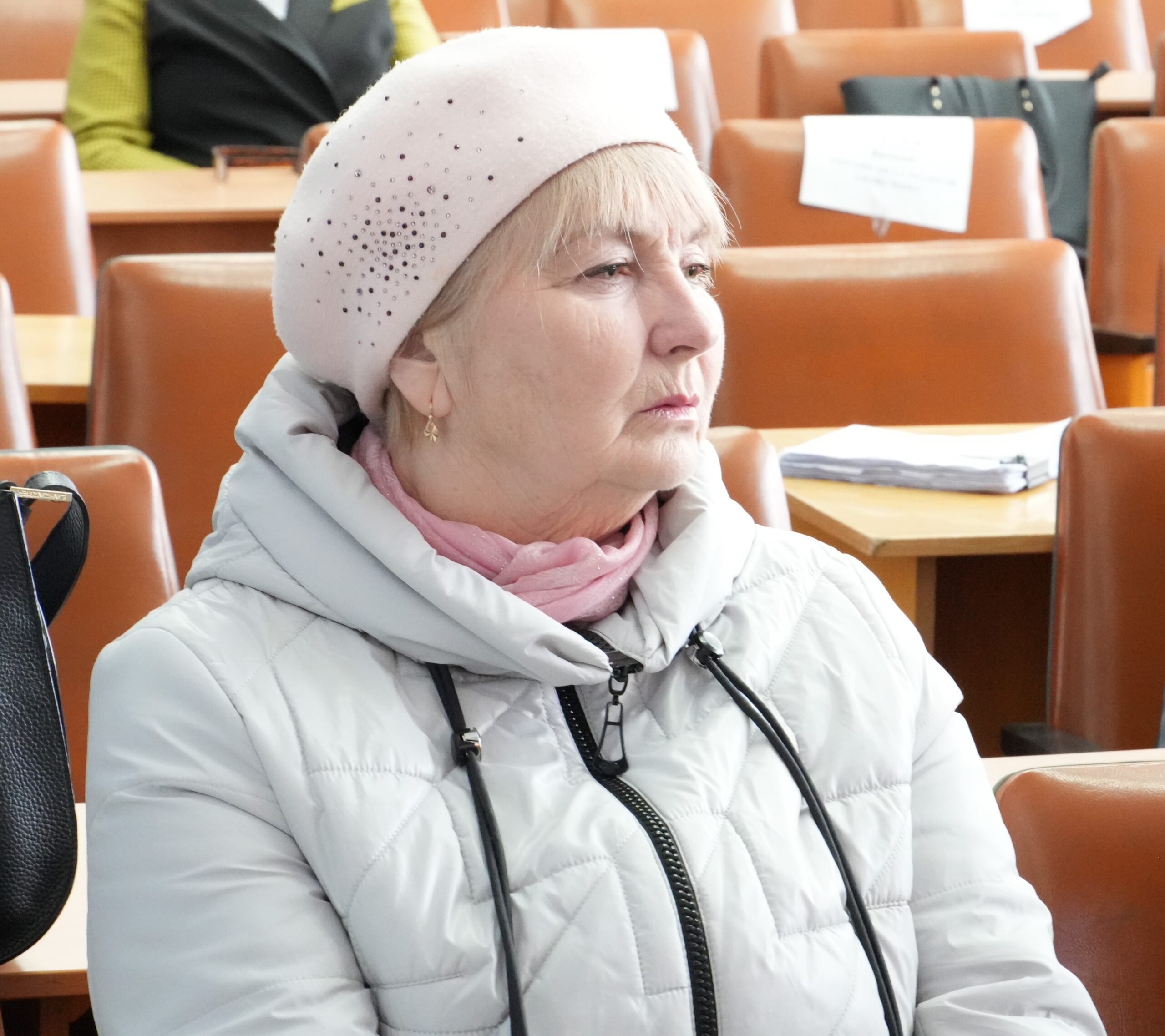 За гідність, мужність та самопожертву: родинам полеглих Героїв вручили відзнаки, що їх Захисники України були удостоєні посмертно