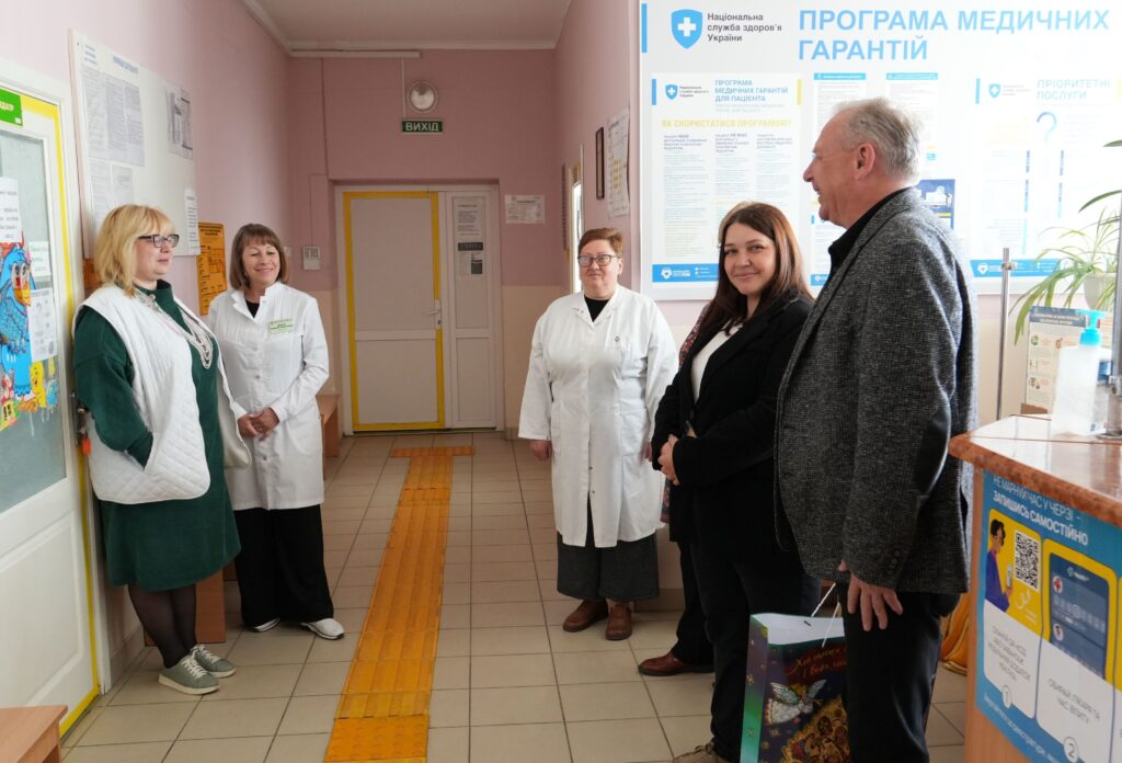 Довіра та професіоналізм: керівництво громади привітало сімейних лікарів громади