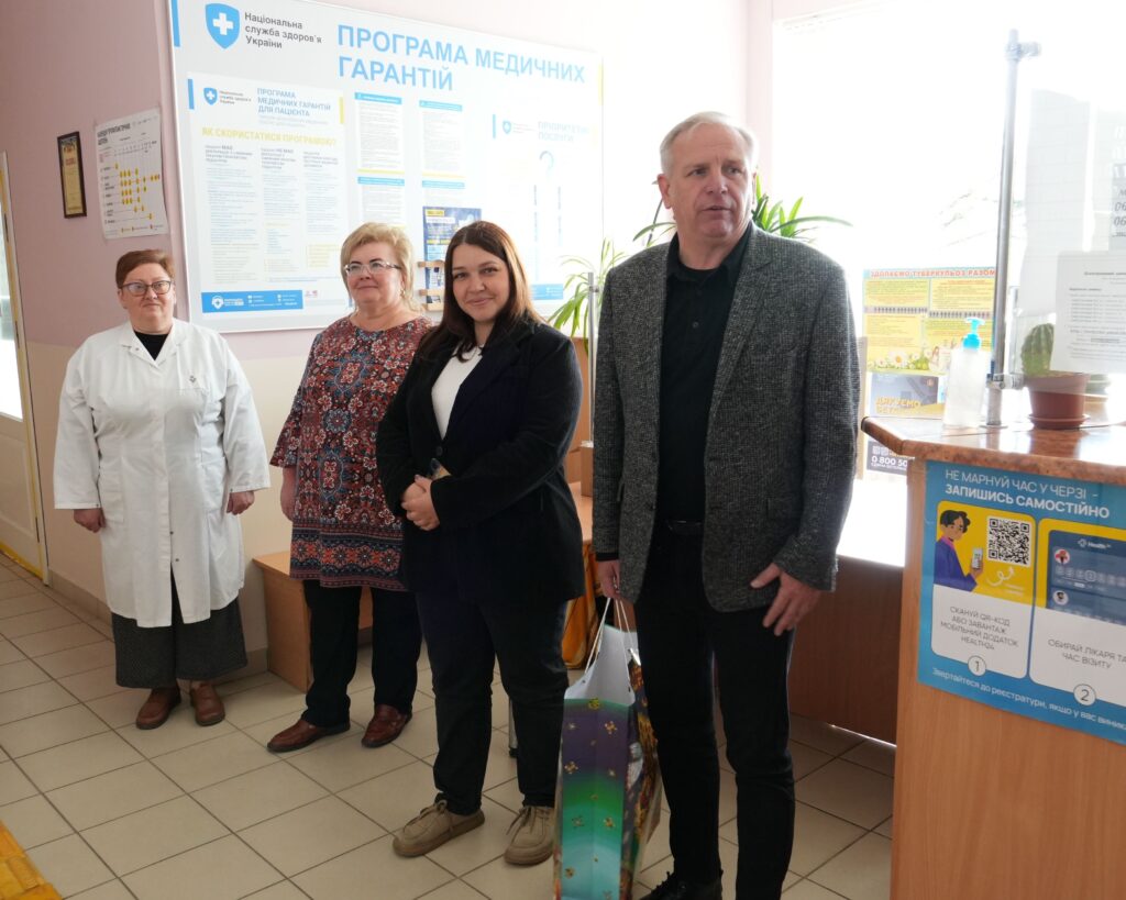 Довіра та професіоналізм: керівництво громади привітало сімейних лікарів громади
