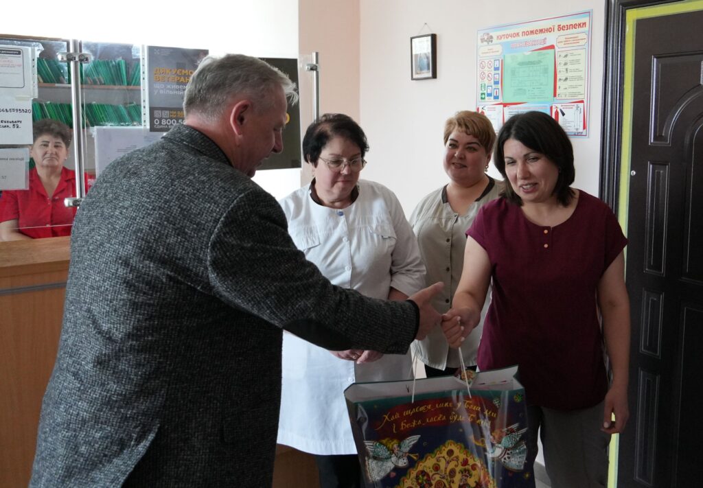 Довіра та професіоналізм: керівництво громади привітало сімейних лікарів громади