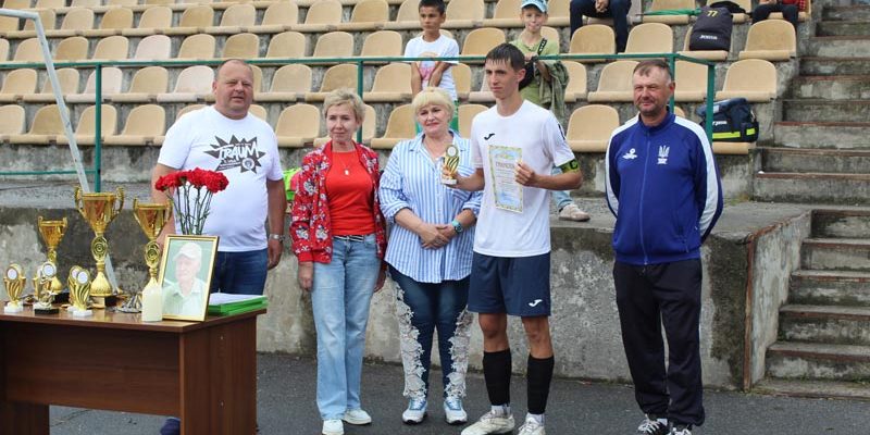 спорт