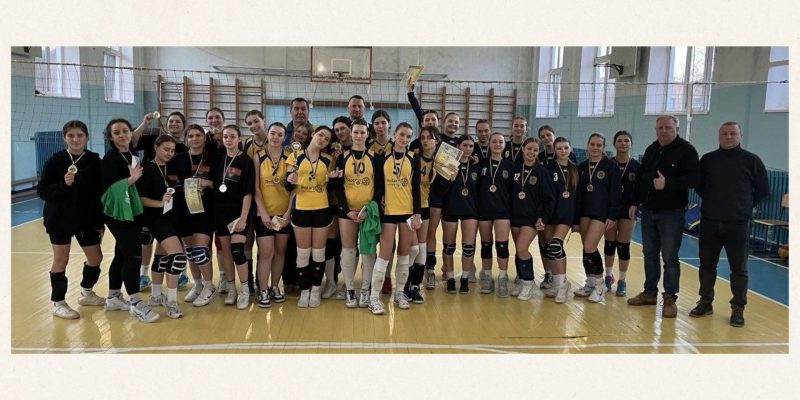 Beige and Black Minimalist Project Deck Presentation