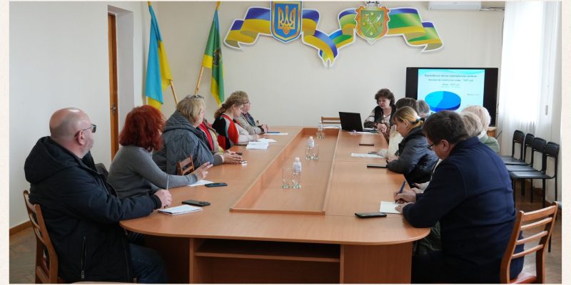 Beige and Black Minimalist Project Deck Presentation