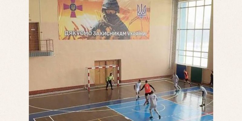 Beige and Black Minimalist Project Deck Presentation