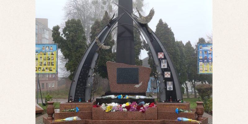 Beige and Black Minimalist Project Deck Presentation