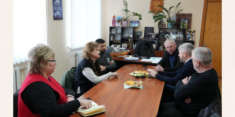 Beige and Black Minimalist Project Deck Presentation