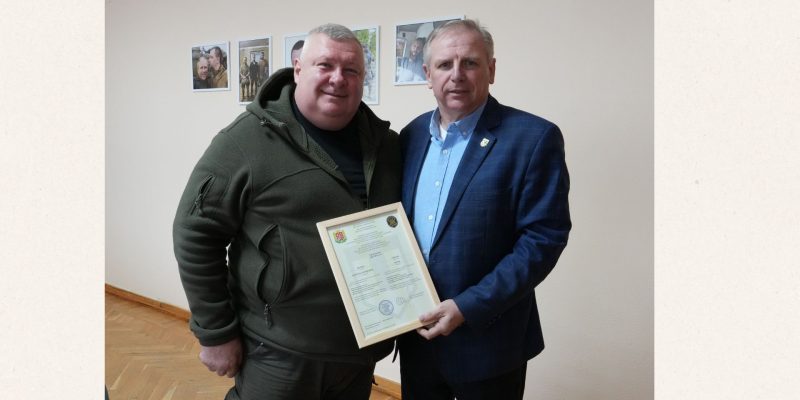 Beige and Black Minimalist Project Deck Presentation