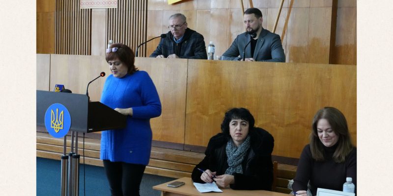 Beige and Black Minimalist Project Deck Presentation