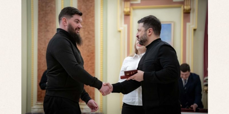 Beige and Black Minimalist Project Deck Presentation_result