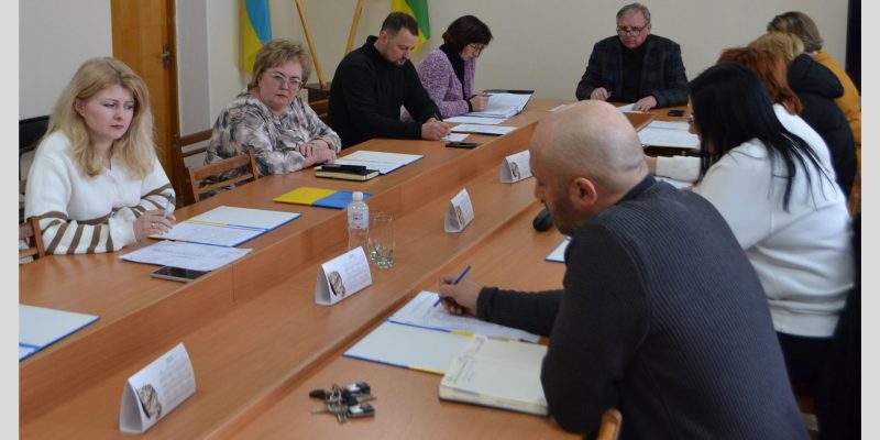 Зеленый и Белый Корпоративный Продажи Маркетинговая Презентация (4)